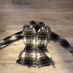 Patagonia flannel button up